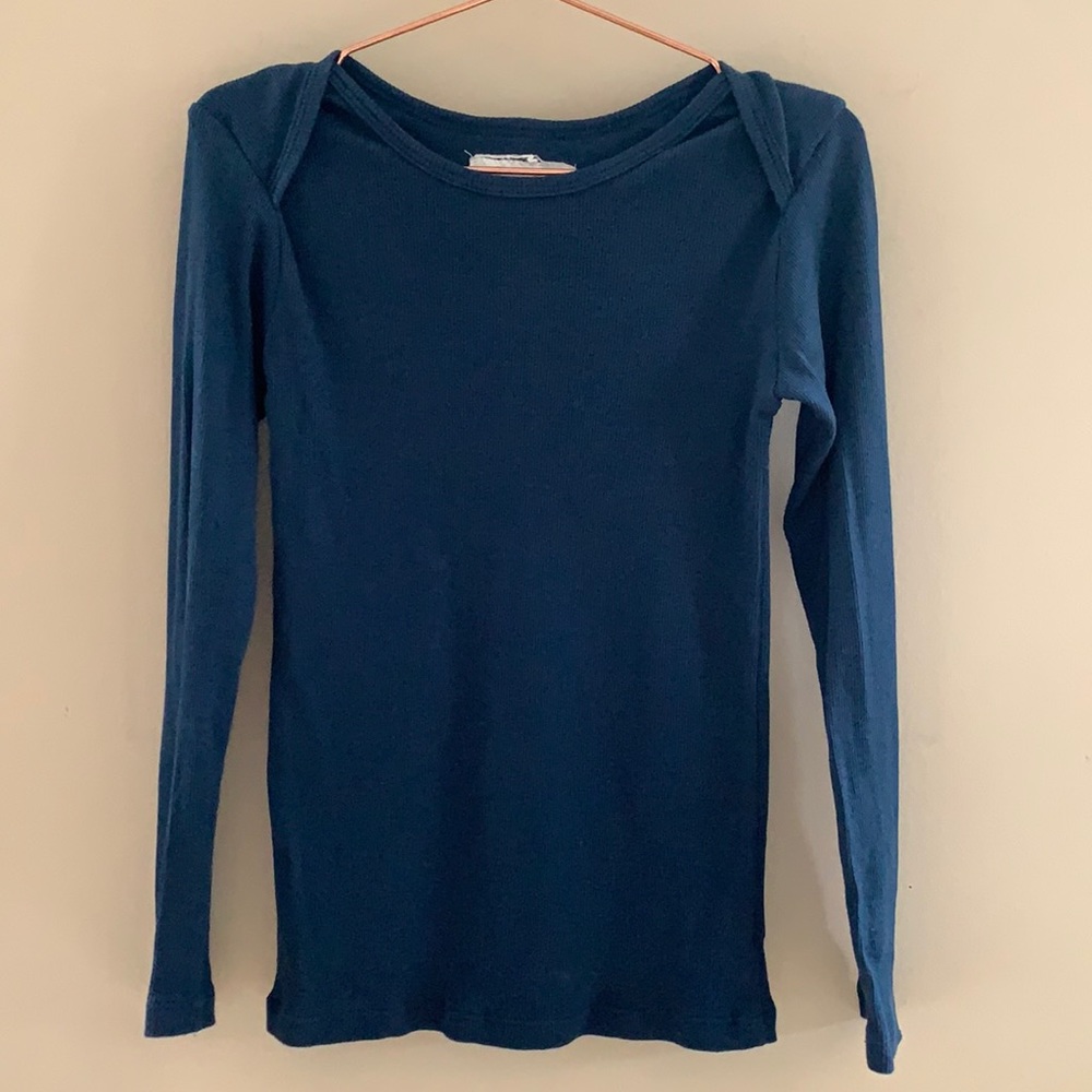 Flora and Henri navy blue layering tee lap tee sz 10